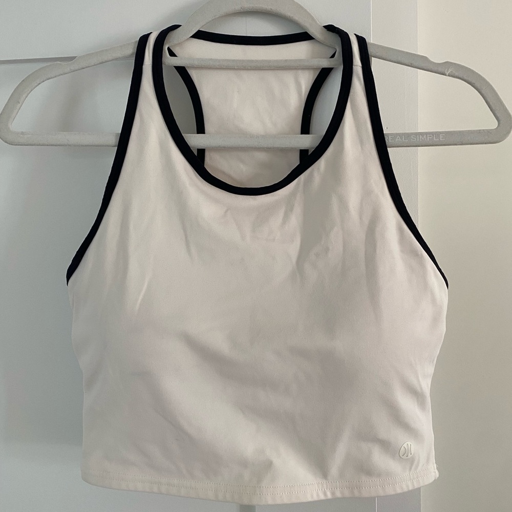 Astoria Activewear white/black tank - fits like a M or L